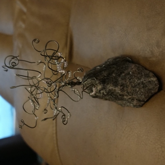 Hand crafted Tree of Life Wire Sculpture - Picture 2 of 8
